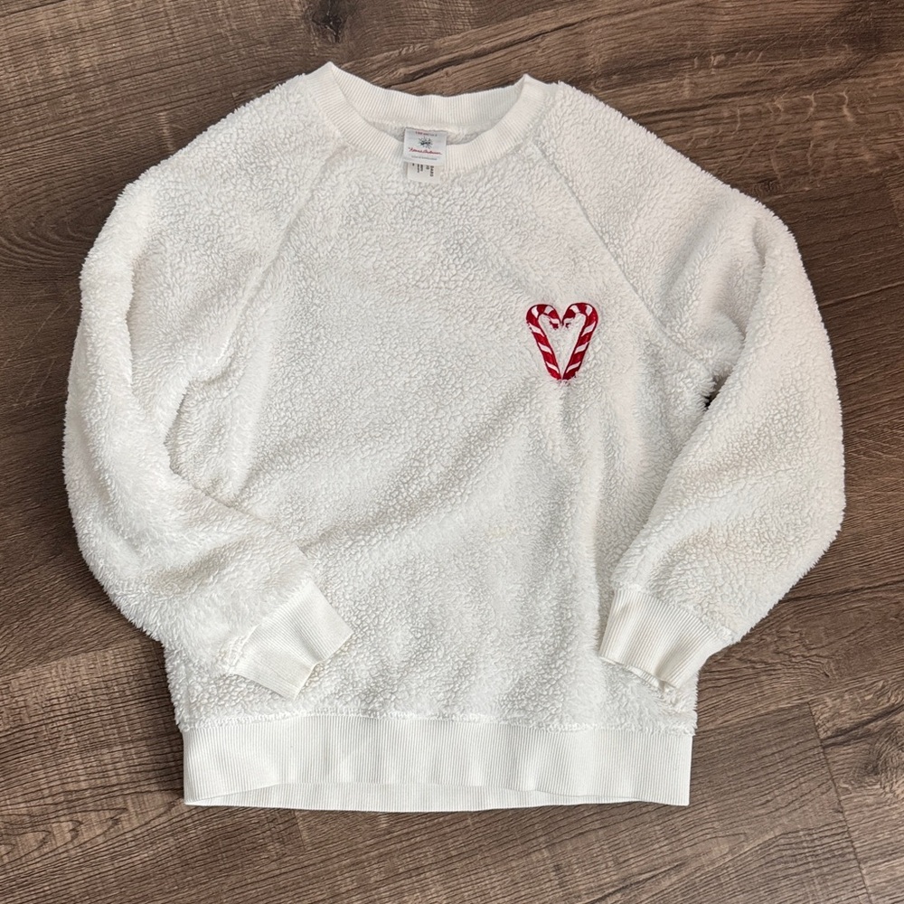 Hanna Andersson size 8 holiday Fleece with Red candy cane heart EUC